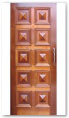 Traditionalist-Door